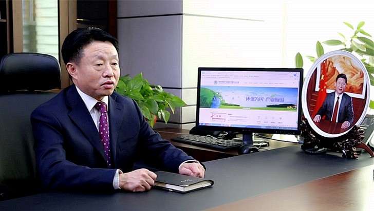 陜西省人大常委會(huì)環(huán)資工委副主任、陜西環(huán)保集團(tuán)董事長(zhǎng)、黨委書記  熊良虎.jpg